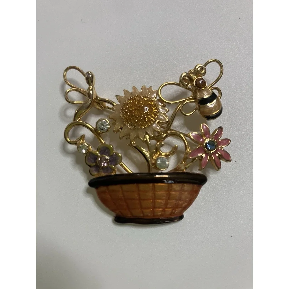 VTG Summer Brooch Pin by Kenneth Cole Sunflower Basket Bee Rhinestones Grandma